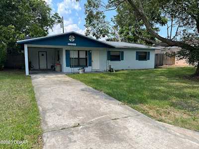 506 Cambridge Circle South Daytona, FL 32119