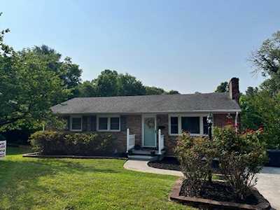 2814 SW Montvale Roanoke, VA 24015