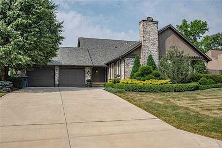 378 Shadywood Drive Dayton, OH 45415