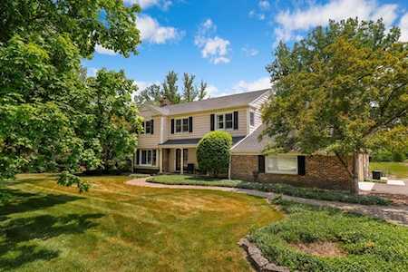 1865 Farm Rd Lake Forest, IL 60045