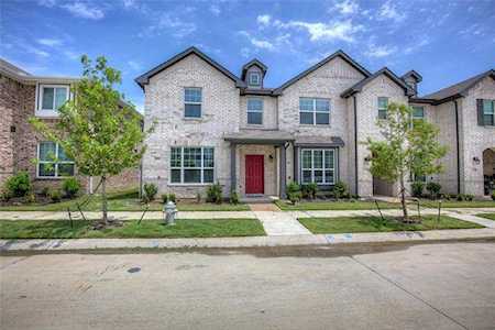 1251 Lamar Drive Lewisville, TX 75077