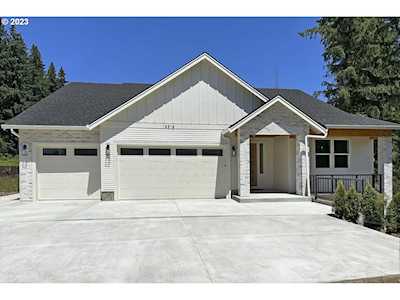 14915 NE 40th CT Vancouver, WA 98686