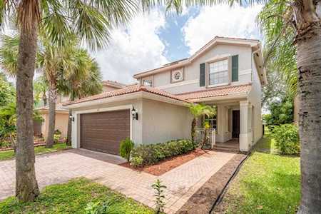 575 Calamint Point Royal Palm Beach, FL 33411