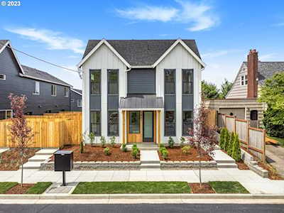 3861 SE 28th AVE #1 Portland, OR 97202