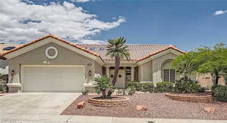 10016 Hunter Springs Dr Las Vegas, NV 89134