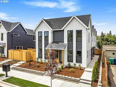 3855 SE 28th AVE #4 Portland, OR 97202