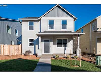 16696 SE Silver Creek Falls DR #230 Happy Valley, OR 97086