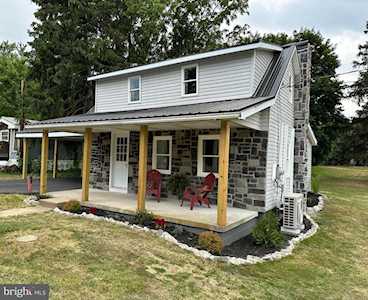 2961 Anthony Highway Chambersburg, PA 17201