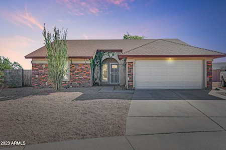 424 N 61st Place Mesa, AZ 85205