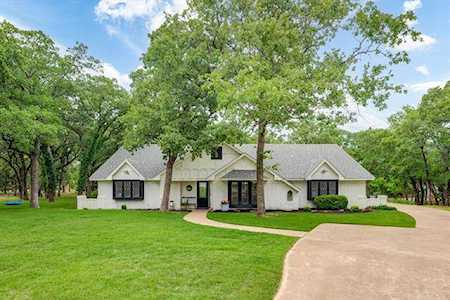 1705 Creekside Drive Southlake, TX 76092