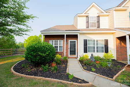 16855 Greenlawn Hills Ct Charlotte, NC 28213