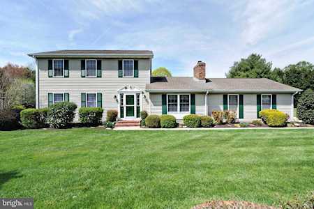 122 Springfield Way Dover, DE 19904