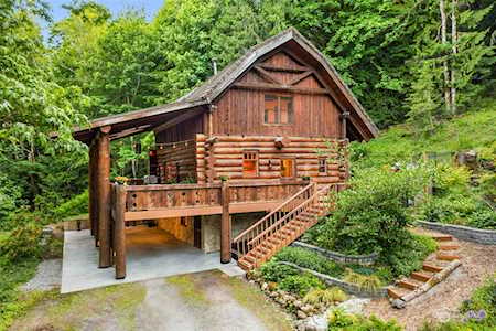 5931 290th Ave SE Issaquah, WA 98027