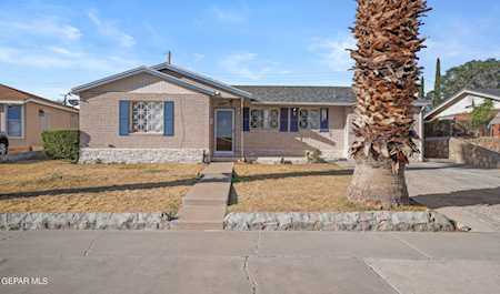 5139 Garry Owen Rd El Paso, TX 79903
