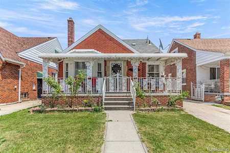 7322 Yinger Ave Dearborn, MI 48126