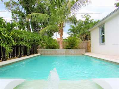 2550 Bayside Dr S St. Petersburg, FL 33705