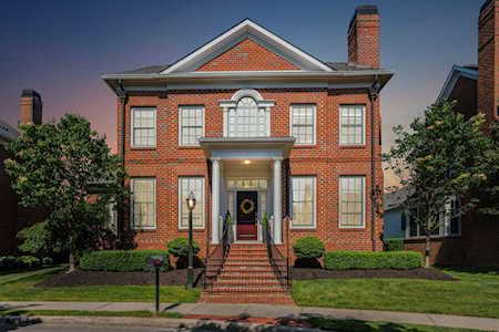 4017 Chelsea Green New Albany, OH 43054