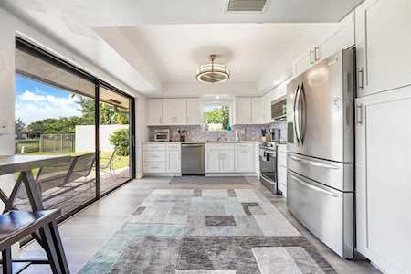 306 SW 27th Terrace Delray Beach, FL 33445