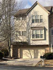 4192 Waterford Dr Center Valley, PA 18034