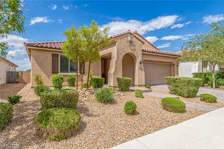 9572 Chandler Springs Ave Las Vegas, NV 89148