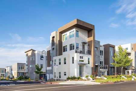 179 Llano De Los Robles Ave 5 SAN JOSE, CA 95136