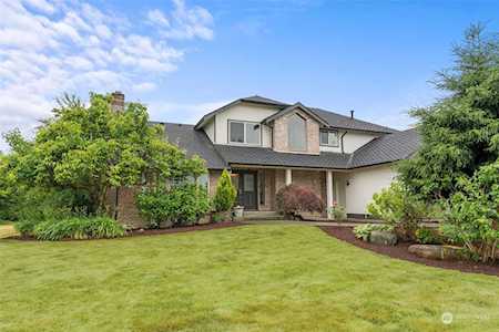 13715 SE 251st Place Kent, WA 98042