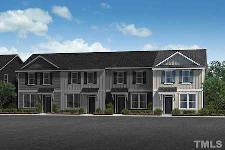 3040 Spline Circle Raleigh, NC 27610