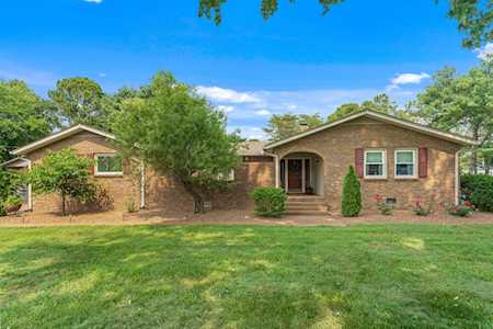 1003 Shannon Ln Franklin, TN 37064
