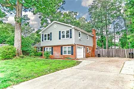 433 Edwin Dr Virginia Beach, VA 23462