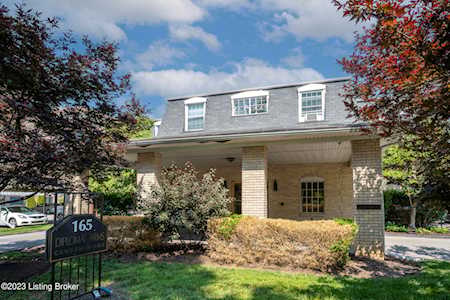 165 Thierman Ln #101 Louisville, KY 40207