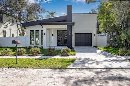 1162 37th Ave N St. Petersburg, FL 33704