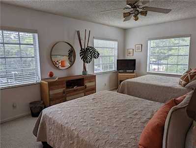 6369 Bay Club Drive #4 Fort Lauderdale, FL 33308