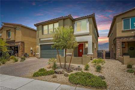 4518 Solitude Falls Ave North Las Vegas, NV 89084
