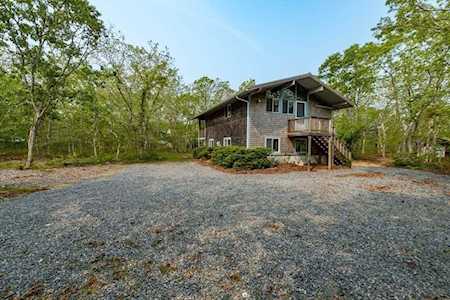 57 Vineyard Meadow Farms Rd West Tisbury, MA 02575