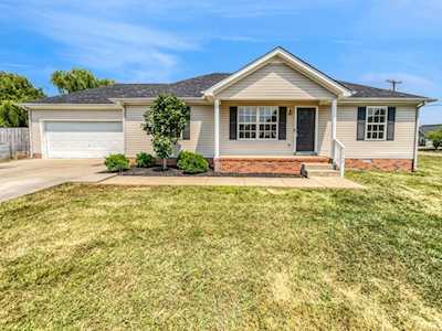 6949 Glenda Dr Murfreesboro, TN 37128
