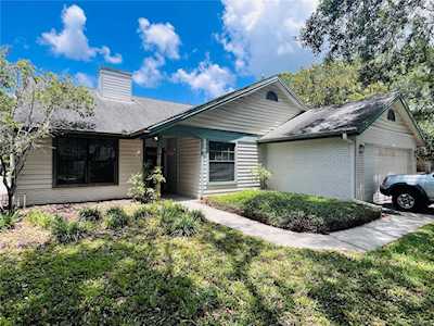 2961 Longbrooke WAY Clearwater, FL 33760