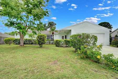 123 Sherwood Drive Royal Palm Beach, FL 33411