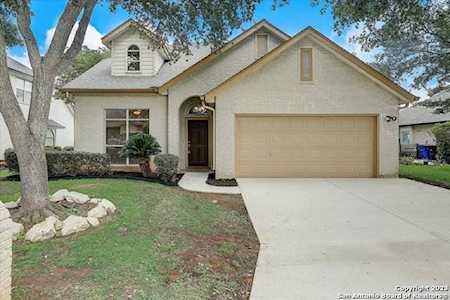120 Tillinghast Pl New Braunfels, TX 78130