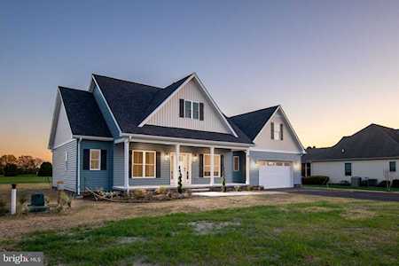 8 Putter Ln Georgetown, DE 19947