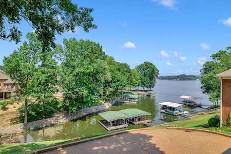 113 Hidden Pt Hendersonville, TN 37075