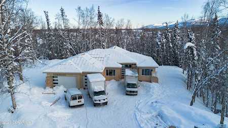 2847 Lore Rd Anchorage, AK 99507