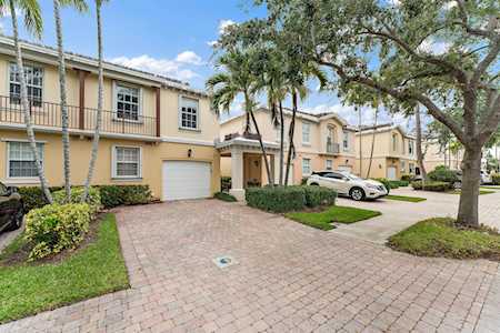 435 Capistrano Drive Palm Beach Gardens, FL 33410