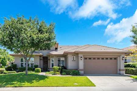 2001 Land End Loop Roseville, CA 95747