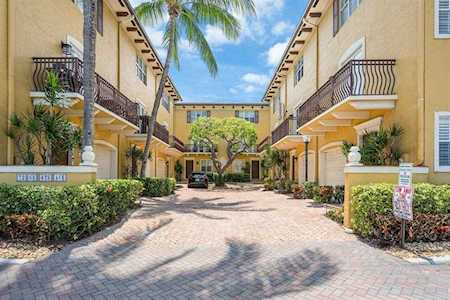 72 SE 6th Avenue #B Delray Beach, FL 33483