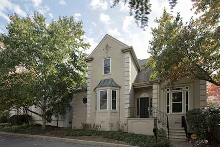 140 Brighton Close Nashville, TN 37205