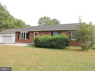 4146 Holletts Corner Rd Clayton, DE 19938