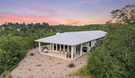 107 Crown Point CIR Bastrop, TX 78602