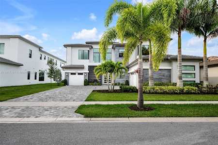 9639 Macchiato Ave Boca Raton, FL 33496