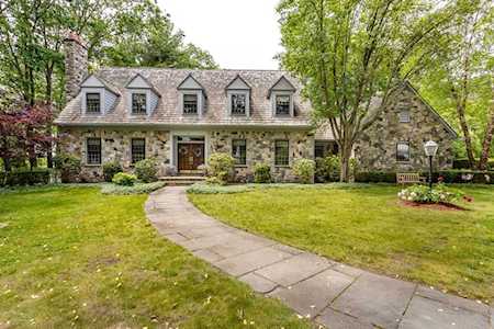 30 Raven Rd Canton, MA 02021
