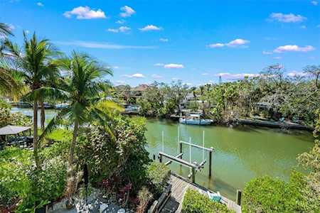 4960 Commonwealth Dr Sarasota, FL 34242